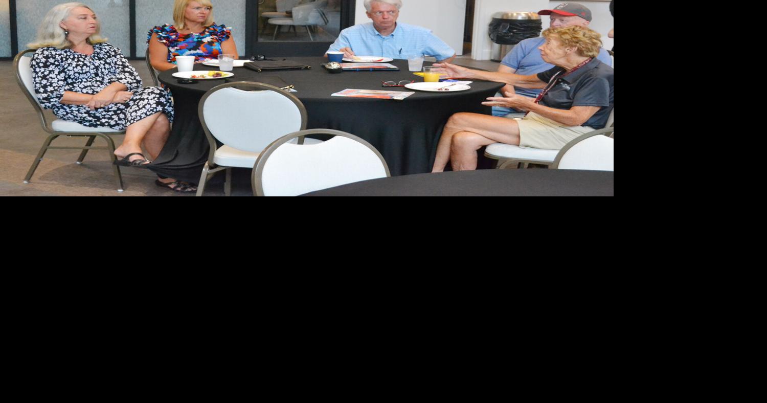 The Acorn Center Community Breakfast returns this Wednesday