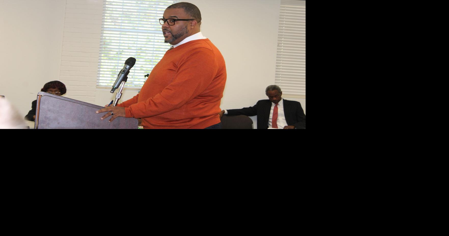 Warren County officials discuss future of current elementary schools with county board