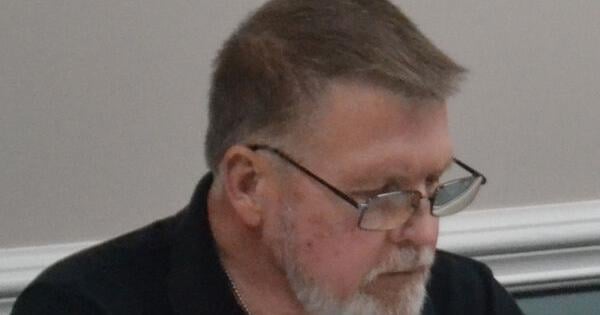 Moseley resigns from Littleton's Board of Commissioners