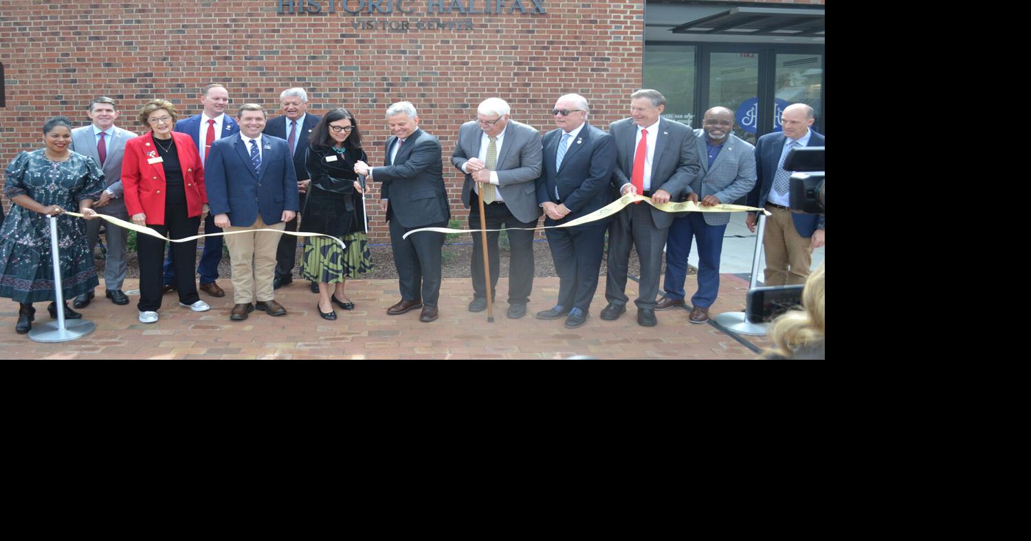Governor Stein participates in Halifax Visitor Center reopening celebration