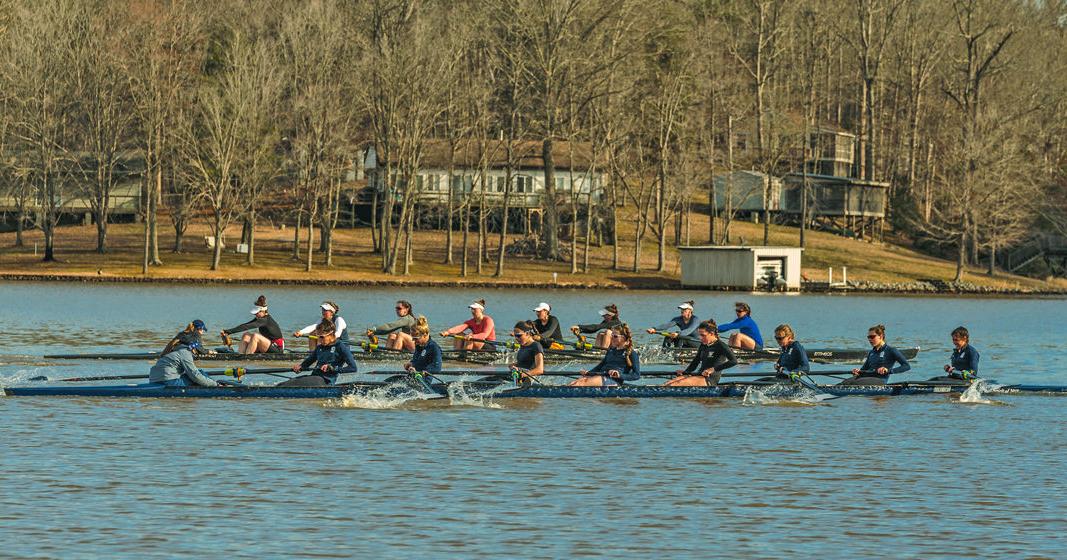 Georgetown women’s rowing team trains on Lake Gaston | News ...