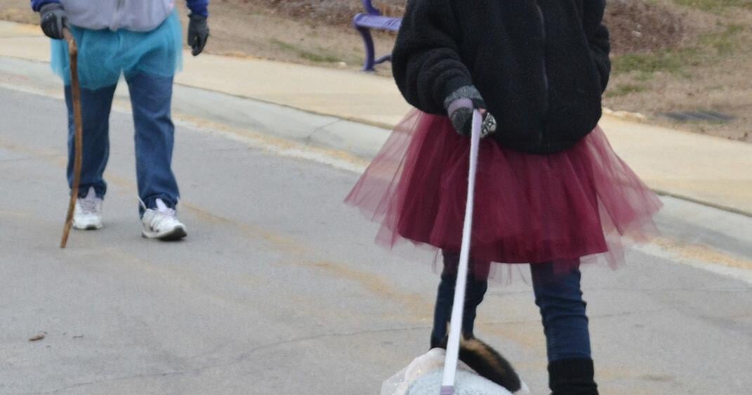 ECU Health North Hospital Tutu 2K walkers brave the cold like champs