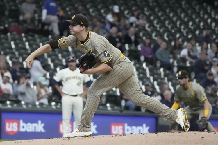 Padres Brewers - Michael King