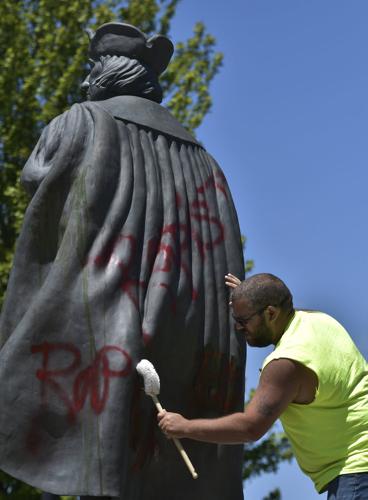 CHRISTOPHER COLUMBUS STATUE DEFACED
