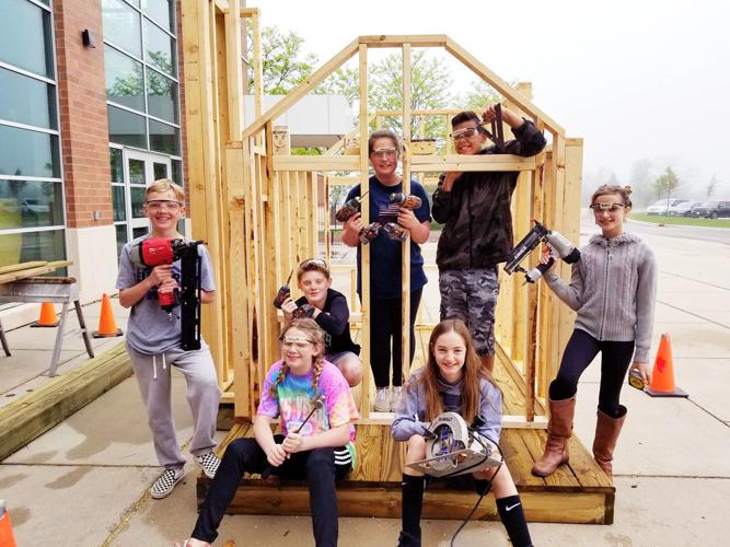 Walworth playhouse builders in Elkhorn