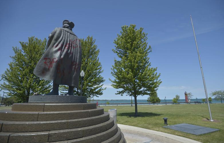 CHRISTOPHER COLUMBUS STATUE DEFACED