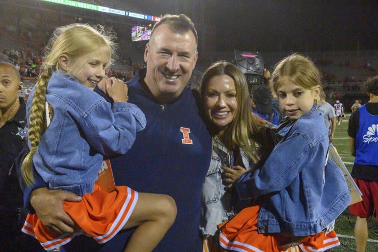 W Illinois Illinois Football