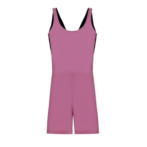 Gift Guide-Barbiecore