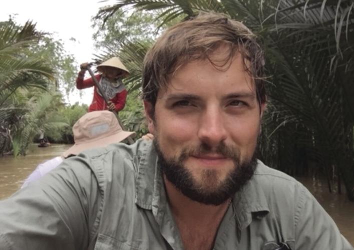 23_Luke_riverBoat_Vietnam_Hat_9780785291817.JPG
