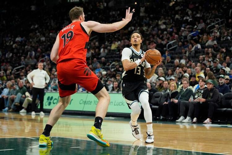 Raptors Bucks Basketball