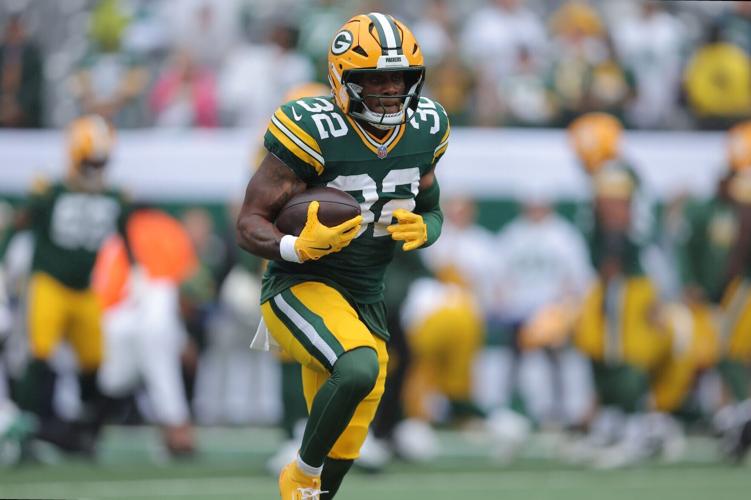 FOOTBALL-NFL-NYJ-GB/