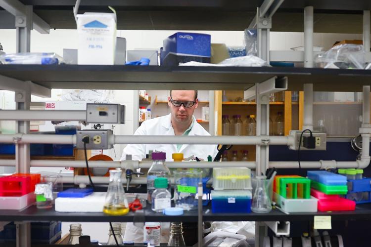 UW-Madison professor Robert Kirchdoerfer's lab