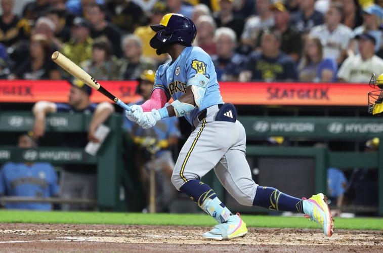 BASEBALL-MLB-PIT-MIL/