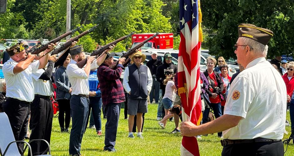 Memorial Day rifle salute by Geneva Lake VFW Post 2373 Color Guard