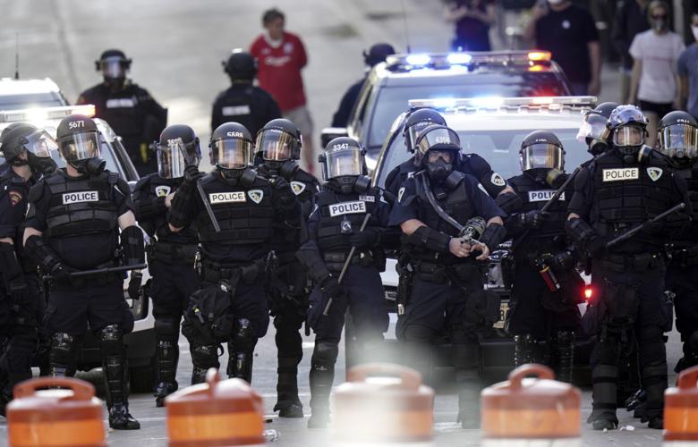 Web photo Protest-policing story