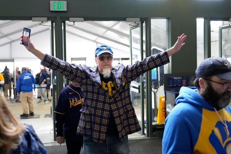 White Sox Brewers Baseball