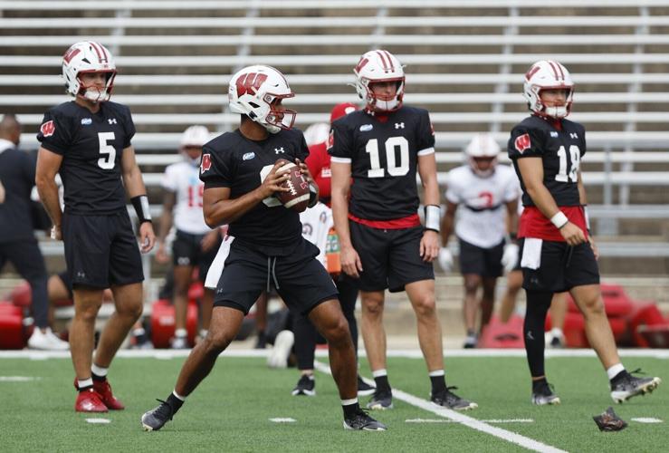 UWfootballpractice-20260806-13-1056.JPGWIS0004094208.JPG