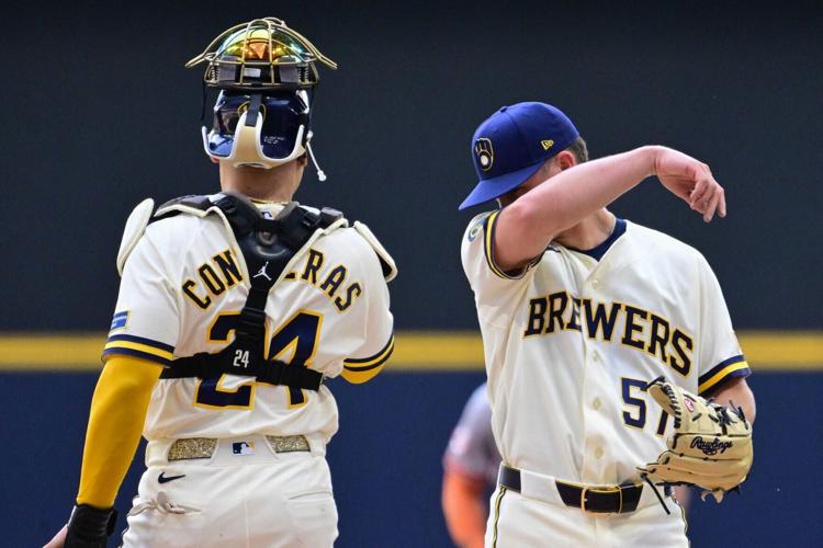 BASEBALL-MLB-MIL-SF/