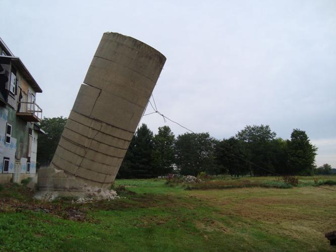 Old silo coming down