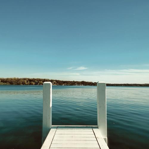 Resorter cover May 13, 2021: Crisp spring day on Geneva Lake