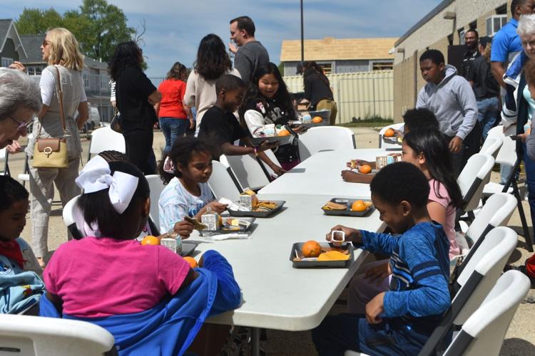Julian Thomas students enjoy free meal