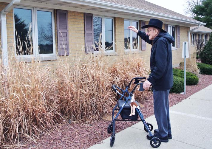 Lowell Sweet resident at Golden Years
