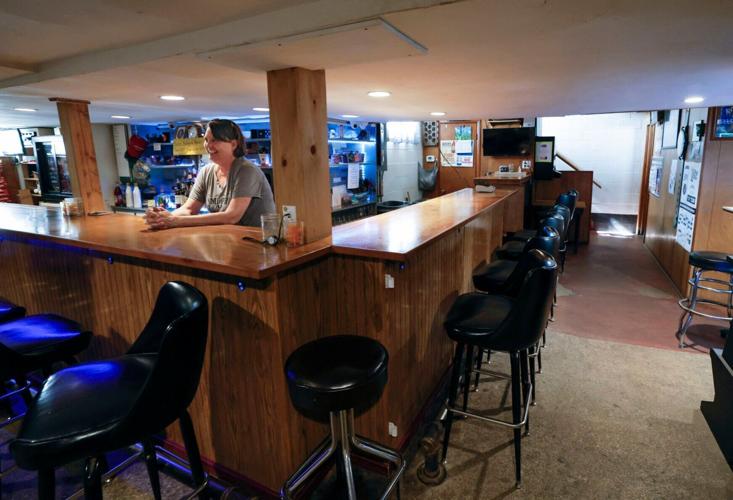 Dot's Tavern