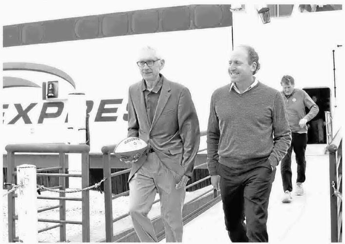 Evers celebrates NFL Draft coming to 'Titletown' in 2025