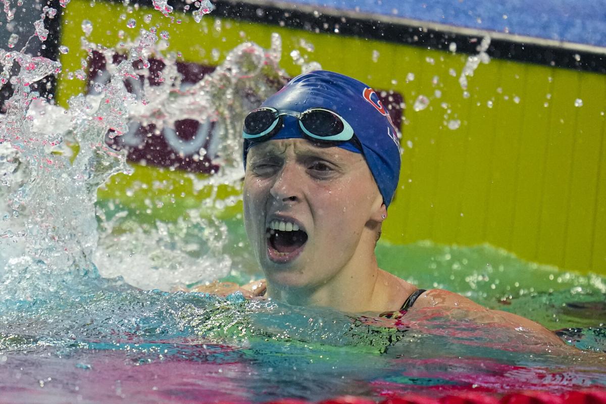 Nationals Ledecky Rolls On Swimming