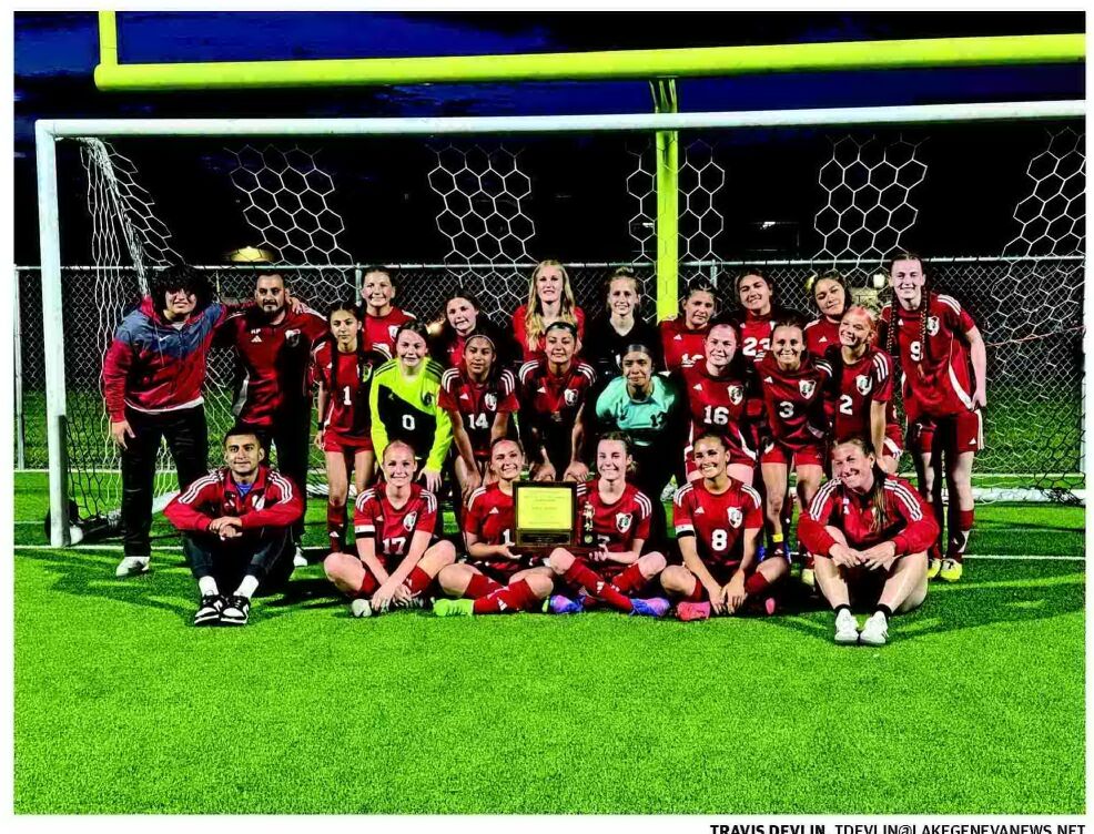 Big Foot/ Williams Bay soccer sets sights on playoffs