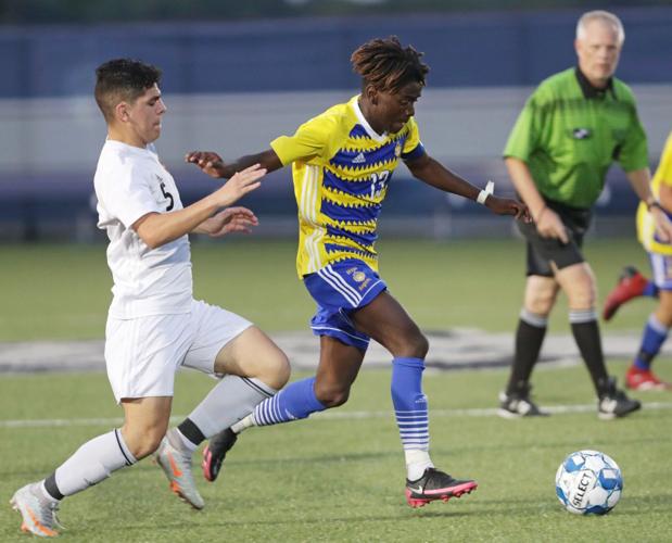 Simon Bilessi playing soccer, 1 of 3 killed in 10-2-21 crash