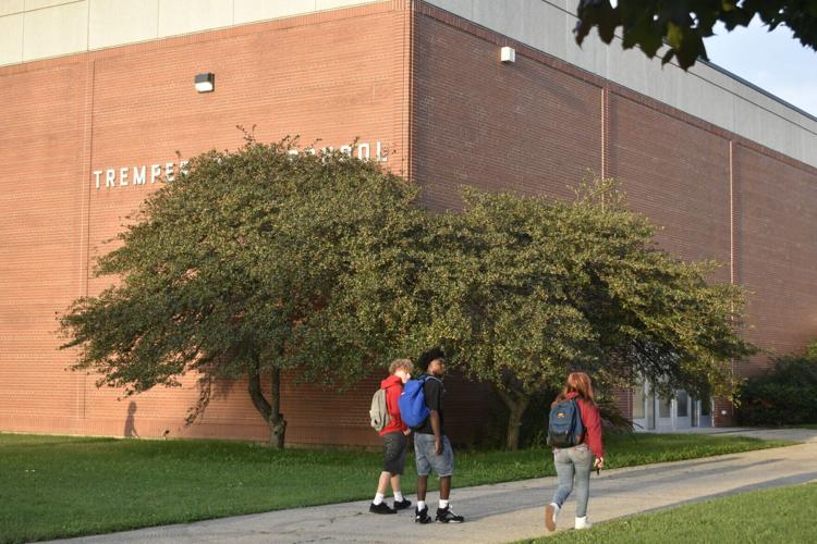 Tremper students arrive for first day of school