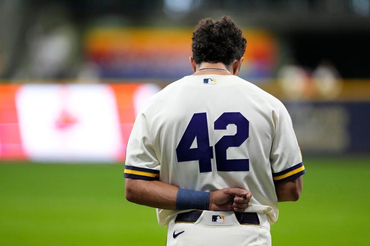 Blue Jays Brewers Baseball