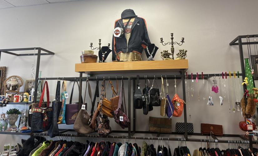 Seventh Avenue Vintage & Vinyl
