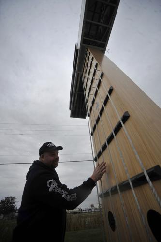 Route 20 Guitar Sign