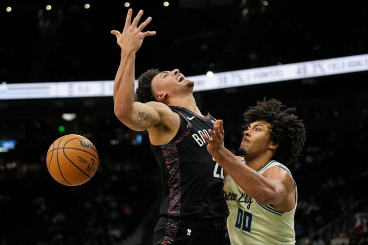 Nets Bucks Basketball