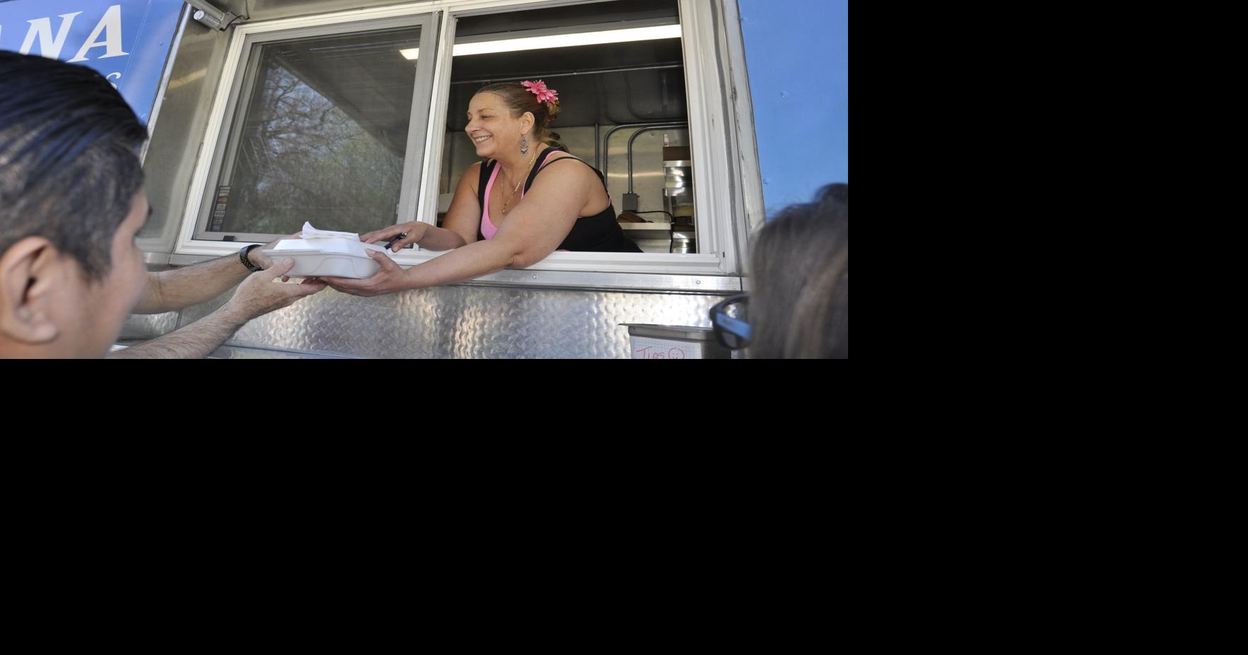 Elkhorn food truck festival A sampler platter of photos