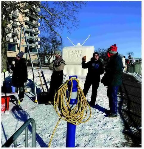 TEAMS CREATE SNOWY WORKS OF ART