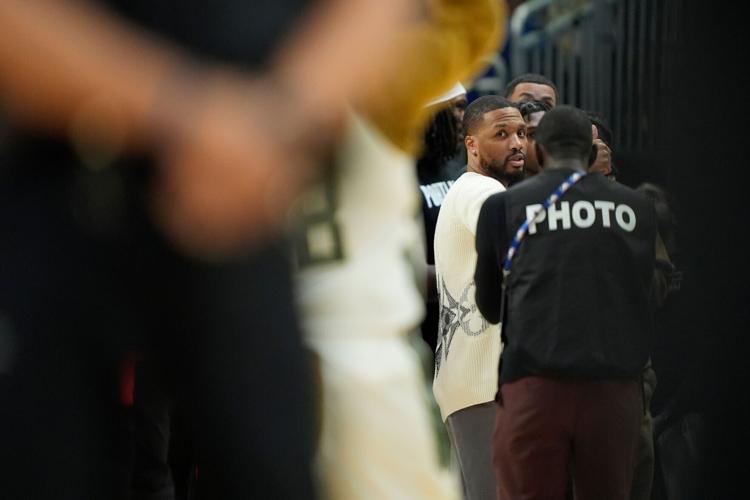 Trail Blazers Bucks Basketball
