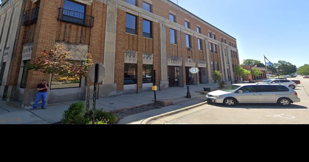 Walworth County Historical Society buying Elkhorn City Hall for 1