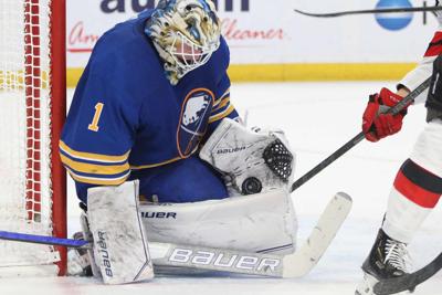 Luukkonen makes a save