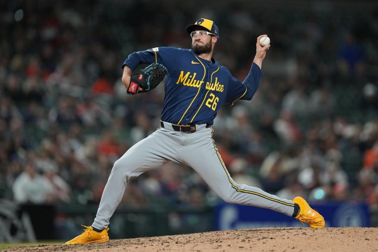 Brewers Tigers Baseball