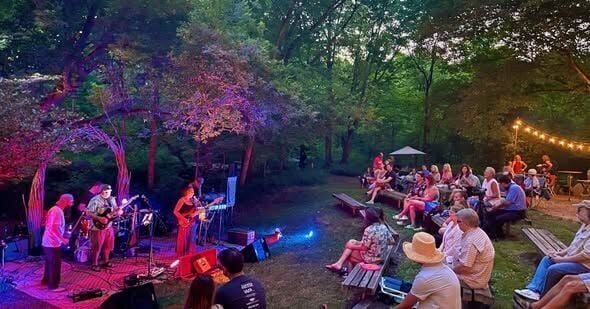 Hawthorn Hollow benefit concert series