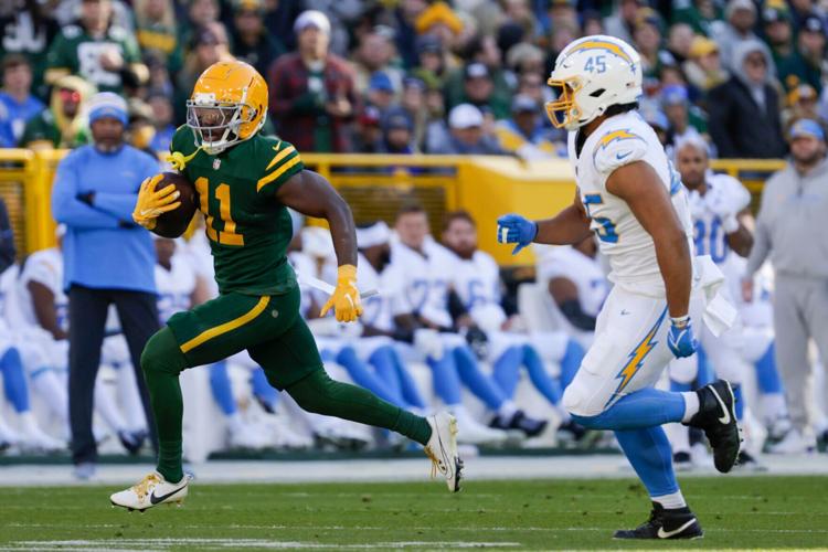 Chargers Packers Football