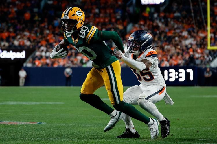 FOOTBALL-NFL-DEN-GB/