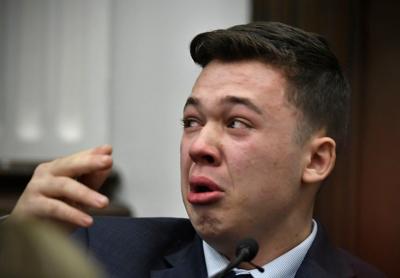 Ritenhouse breaks down on the stand