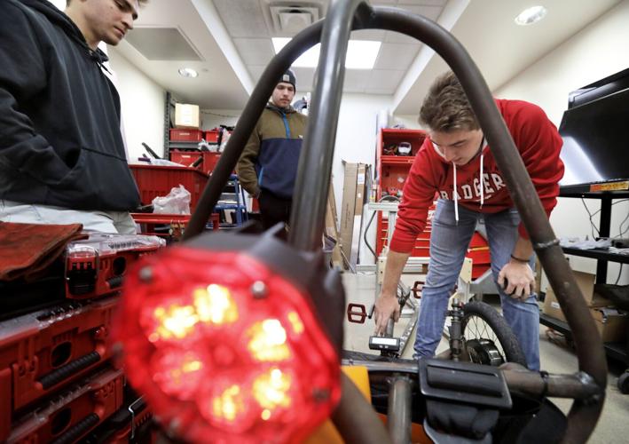 20230203-02-HumanPoweredVehicleAJA0036-02032023154240