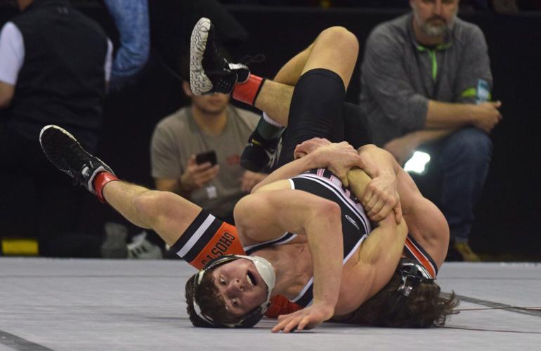 Mount Horeb/Barneveld's Eli Leonard - jump photo