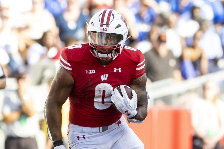 09022023 Badgers v Buffalo football SKM 37.JPG