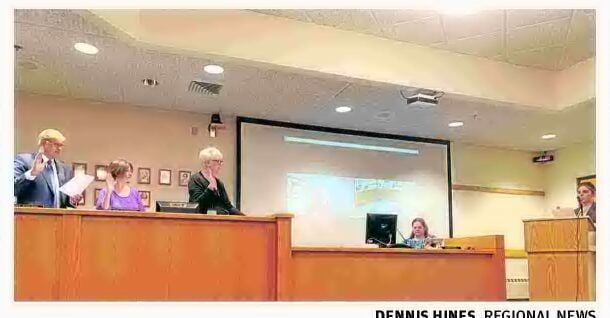 City aldermen sworn into office